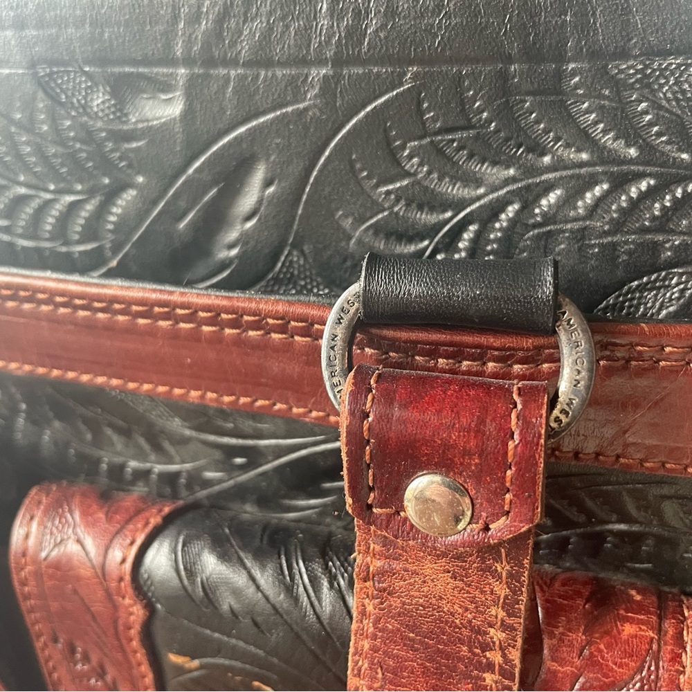 Vintage Tooled All leather bag - Picture 7 of 8